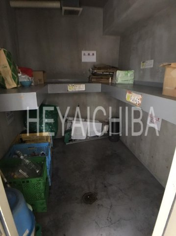 プラチナコート上野のその他共用部分|ゴミ置き場
