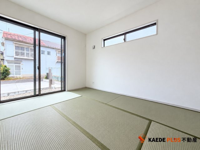 【カエデプラス不動産】いろどりアイタウン　東近江市東沖野2丁目　全2棟の和室|現地写真（和室）10/2　撮影