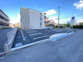 【駐車場】 | ホワイトタウン　Ａ