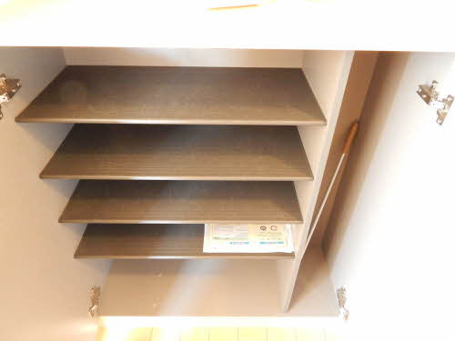 ＲＥＰＯＳ片野 のバルコニー