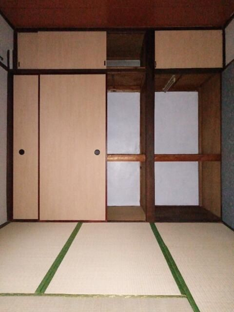 みなとマンションの寝室