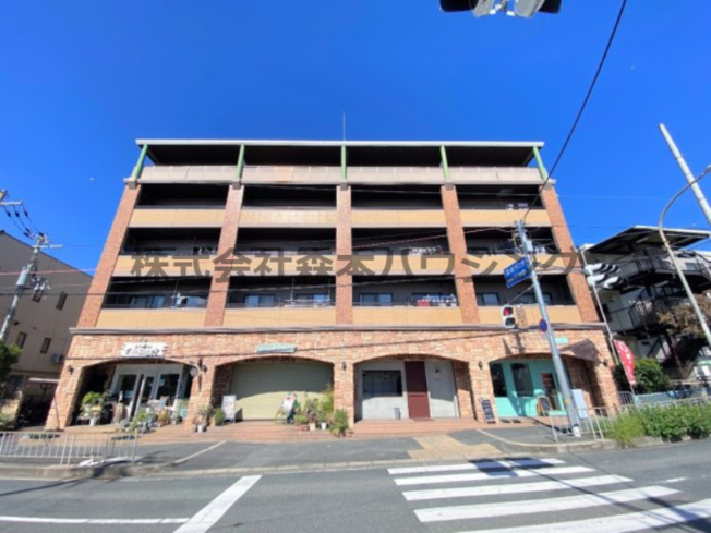 【外観】 | 　サザンクロス | 外はこのようになっています