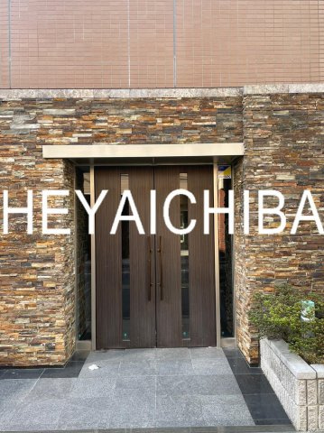 リヴシティ新御徒町のエントランス