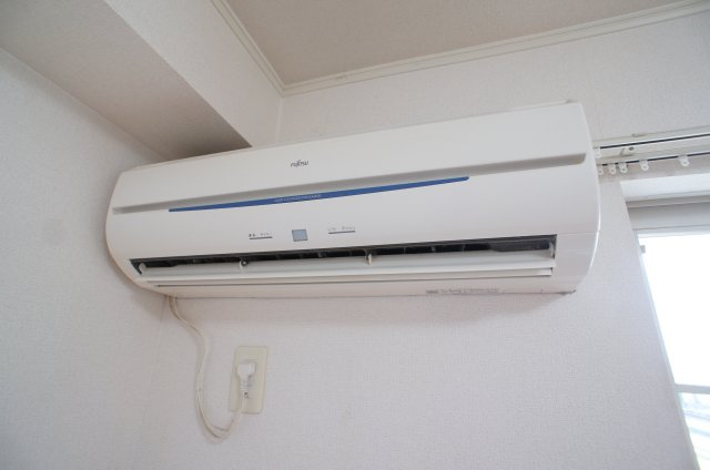 【設備】 | カリーノＲフィーネ | エアコン付き