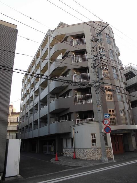 日神デュオステージ本牧の外観