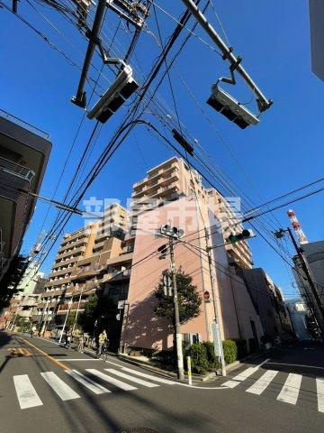オークマンションの外観