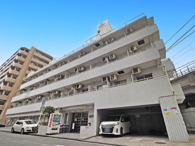 BraTTo横浜平沼