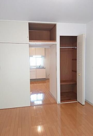 上の山ハイツ壱番館の収納