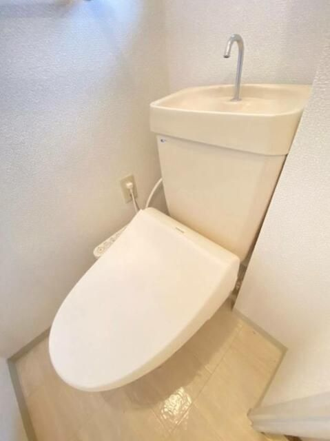 上の山ハイツ壱番館のトイレ