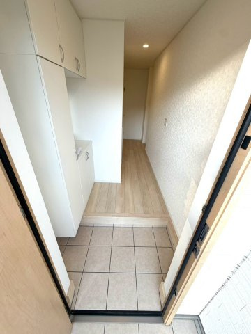 【玄関】 | 四街道市小名木戸建
