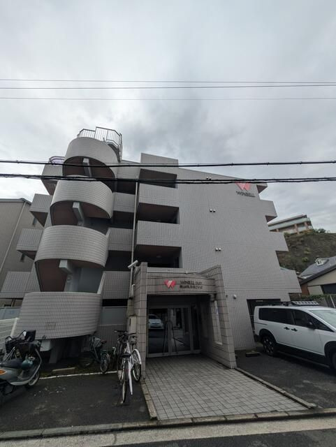 ウィンベルデュエット横浜阪東橋２号館の外観
