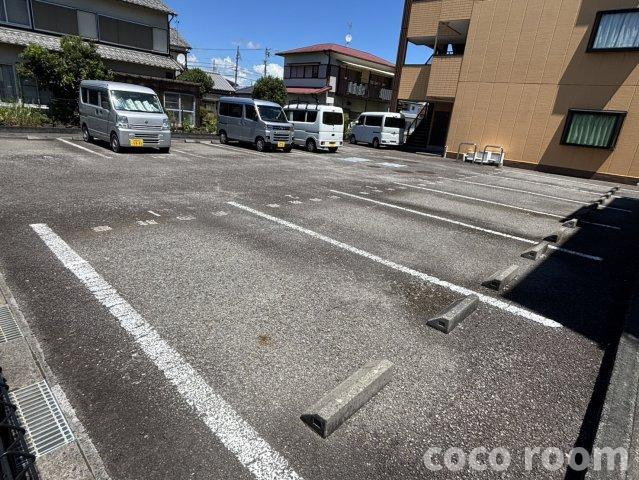 Ｌｉｍｐｉａ雅の駐車場