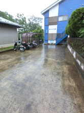 【駐車場】