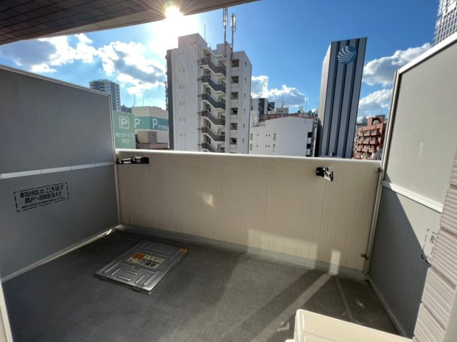 プレサンス栄モード　名古屋市賃貸　仲介手数料無料のバルコニー