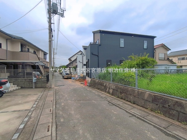 さいたま市北区奈良町の前面道路含む現地写真