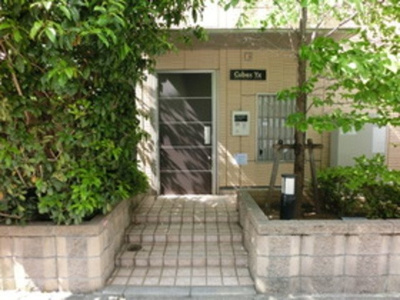 【エントランス】 | キューベックスワイズ