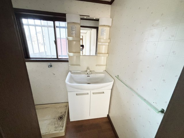 御影石町2丁目一戸建の玄関