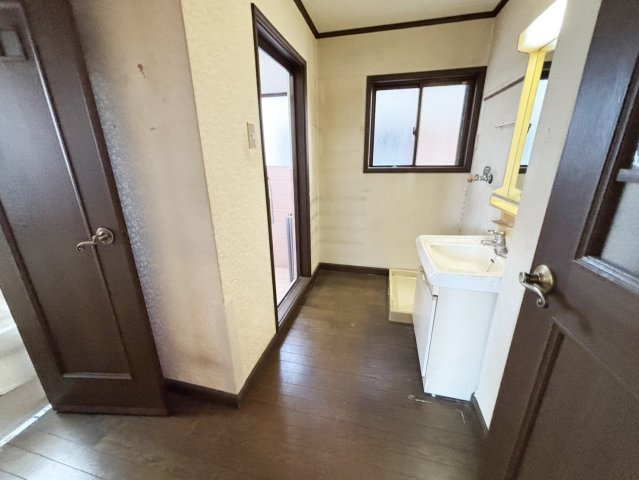 御影石町2丁目一戸建の洗面所