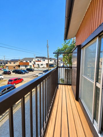 朝霞市幸町２丁目戸建のバルコニー