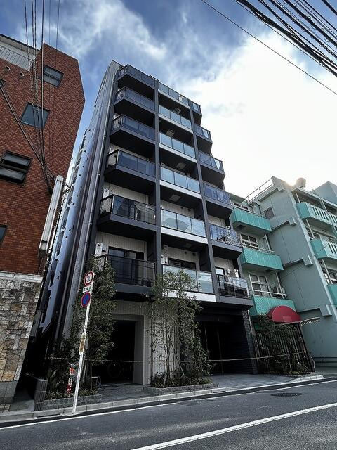 クレストコート新宿山吹町の外観