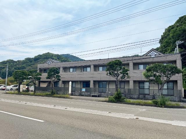 ベイサイドパレス横浜のエントランス|外観写真（昼）