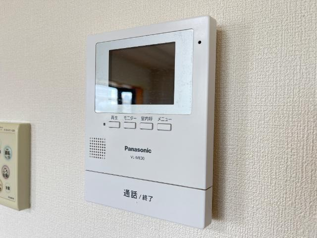 ベイサイドパレス横浜のセキュリティ|カメラ付インターホン
