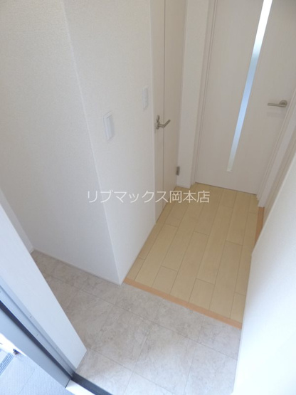 【玄関】