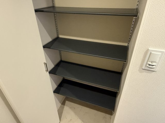 メゾン青葉の玄関