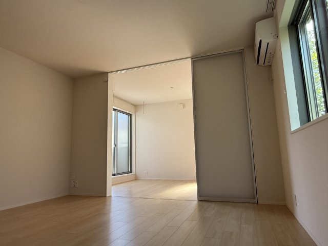 メゾン青葉の居間・リビング