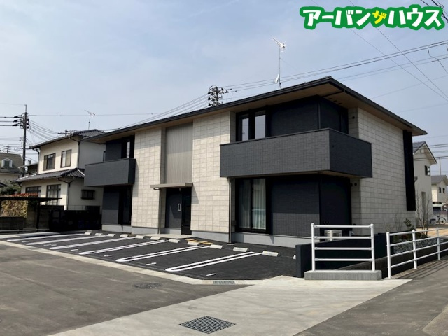 レガーレ原尾島の外観