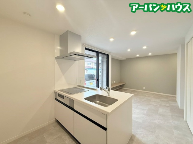 レガーレ原尾島のキッチン
