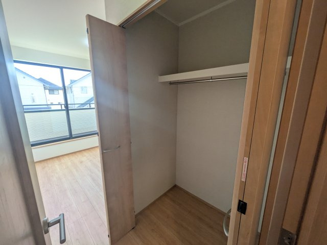 守谷市松ケ丘6丁目15番　新築戸建て　B号棟の収納