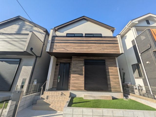 守谷市松ケ丘6丁目15番　新築戸建て　B号棟の外観