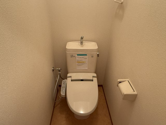 メゾン・ド・パトリのトイレ|同建物別室参考写真