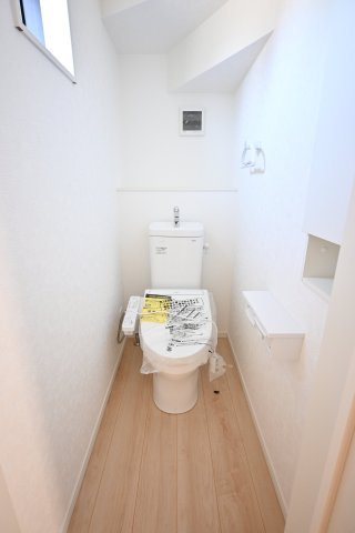 【トイレ】 | 太田市新田上江田町第1　クレイドルガーデン | トイレは２つあるので忙しい朝も家族と分けて使用できます♪