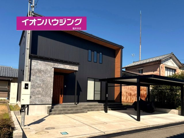 坂井市春江町千歩寺　築浅中古住宅♪