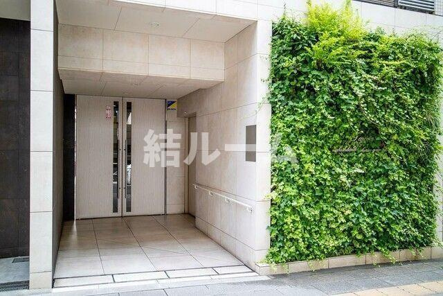 板橋区本町の賃貸マンションのエントランス