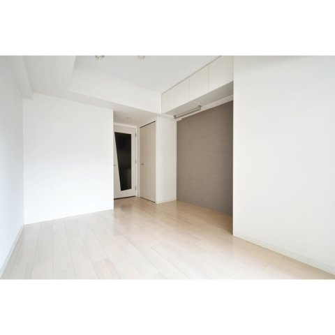 SERENiTE江坂四番館のその他