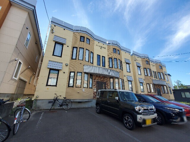 ルート医大前　Ｂ棟