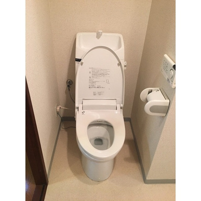 【トイレ】 | バージュアル浦和イースト | （同間取り別部屋の写真）