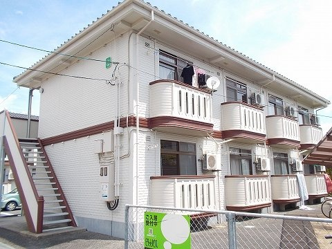 レジェンドハウス Bの外観