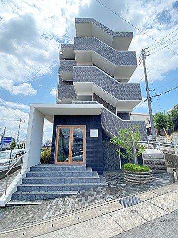 荒池シティーハウスの外観