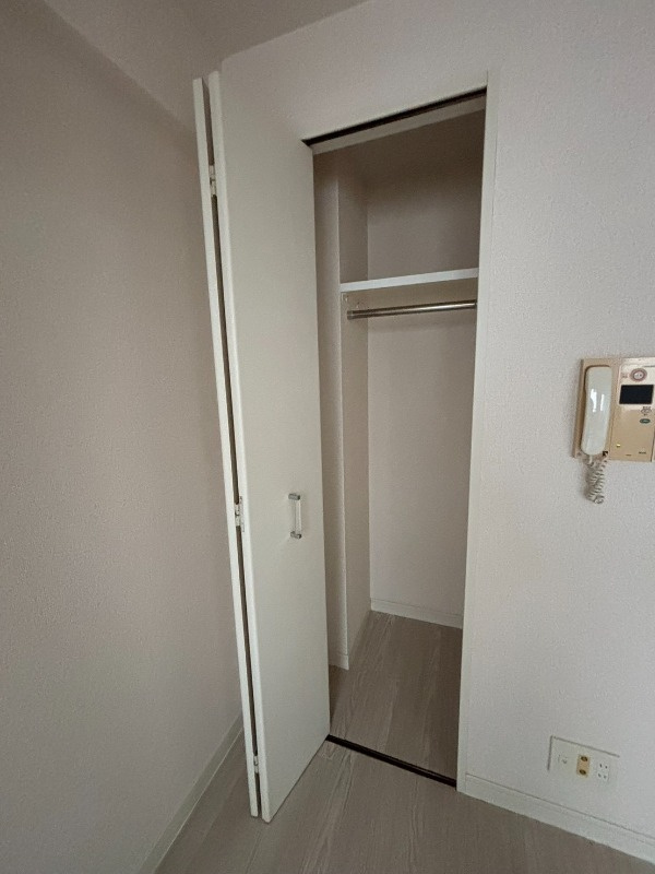 港区六本木２丁目の賃貸マンションの収納