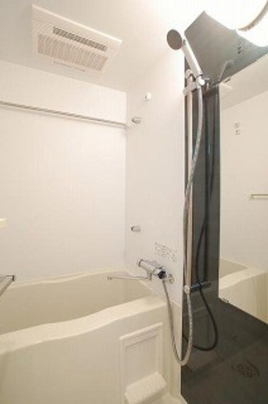 ステージグランデ文京白山の浴室
