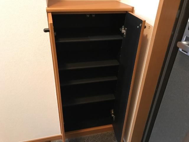 サンヒルズ新木の収納|下駄箱