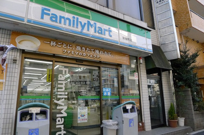 【周辺】 | グランドコンシェルジュ神楽坂α | ファミリーマート東榎町店 182m