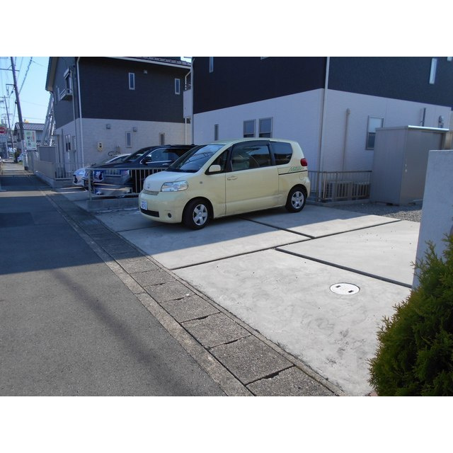 岐阜市福光西３丁目の一戸建ての駐車場|駐車場