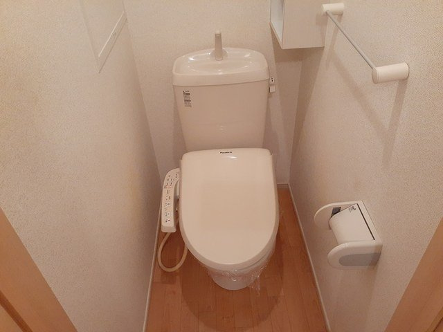 バールハイトＡのトイレ|コンパクトで使いやすいトイレです