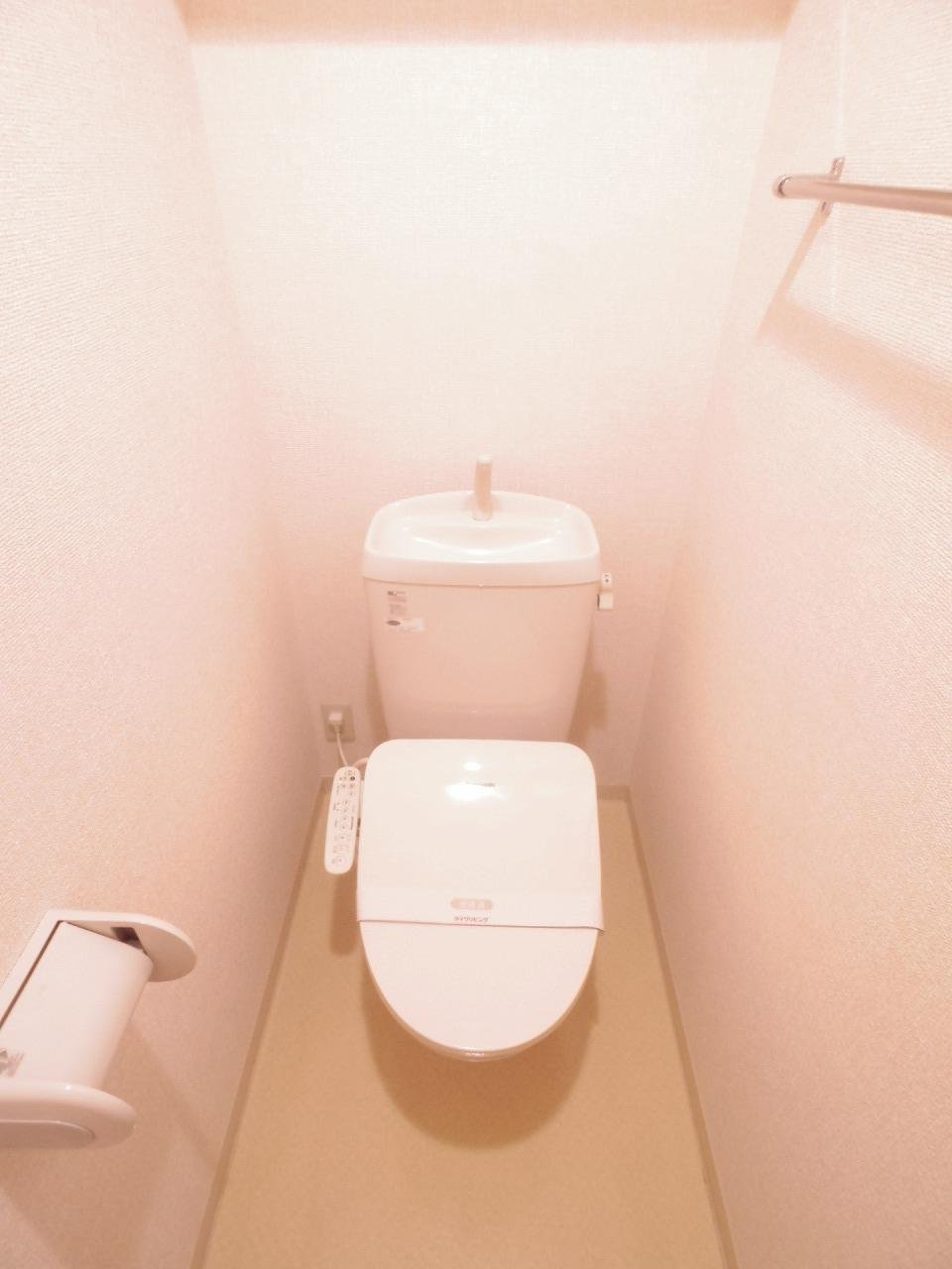スタースクウェアのトイレ|※他号室写真です