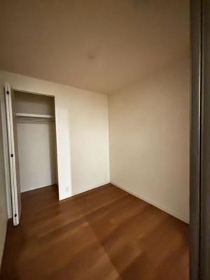 【寝室】 | ゾンネンハイム３ | 写真は同タイプの別のお部屋のものです。